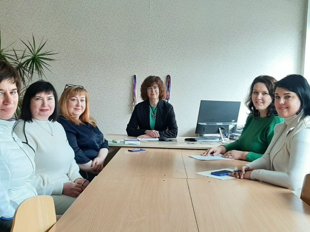 Бесіда зі співробітниками кафедри піля проходження он-лайн курсу «Академічна доброчесність»