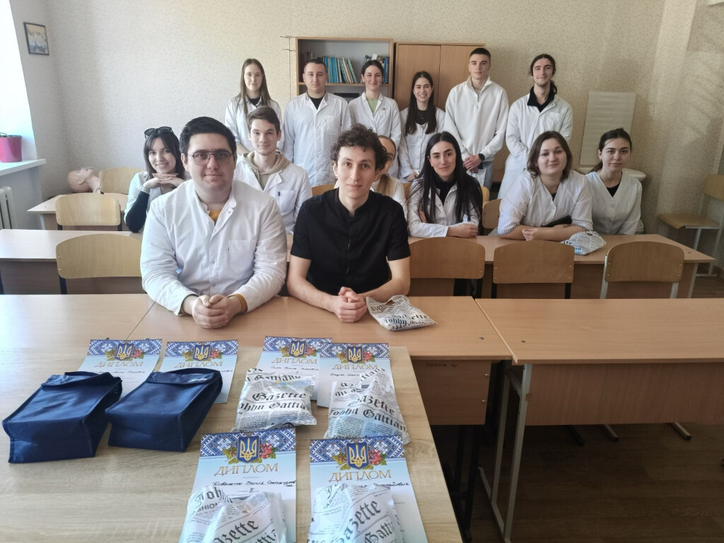 Здобувачі вищої освіти змагалися у І етапі Всеукраїнської студентської олімпіади з навчальної дисципліни «Внутрішня медицина (Невідкладні  стани в практиці стоматолога)»