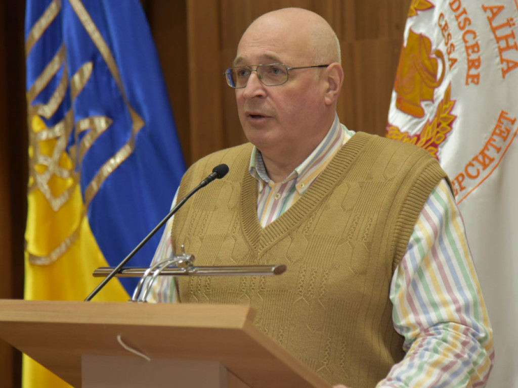 Успішний обмін знаннями та досвідом між лікарями і науковцями, присвячений проблемам ангіоневротичного набряку.