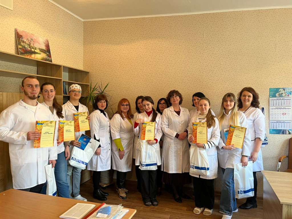 Олімпіада з невідкладної допомоги в практиці стоматолога – шлях від навчання до практики!