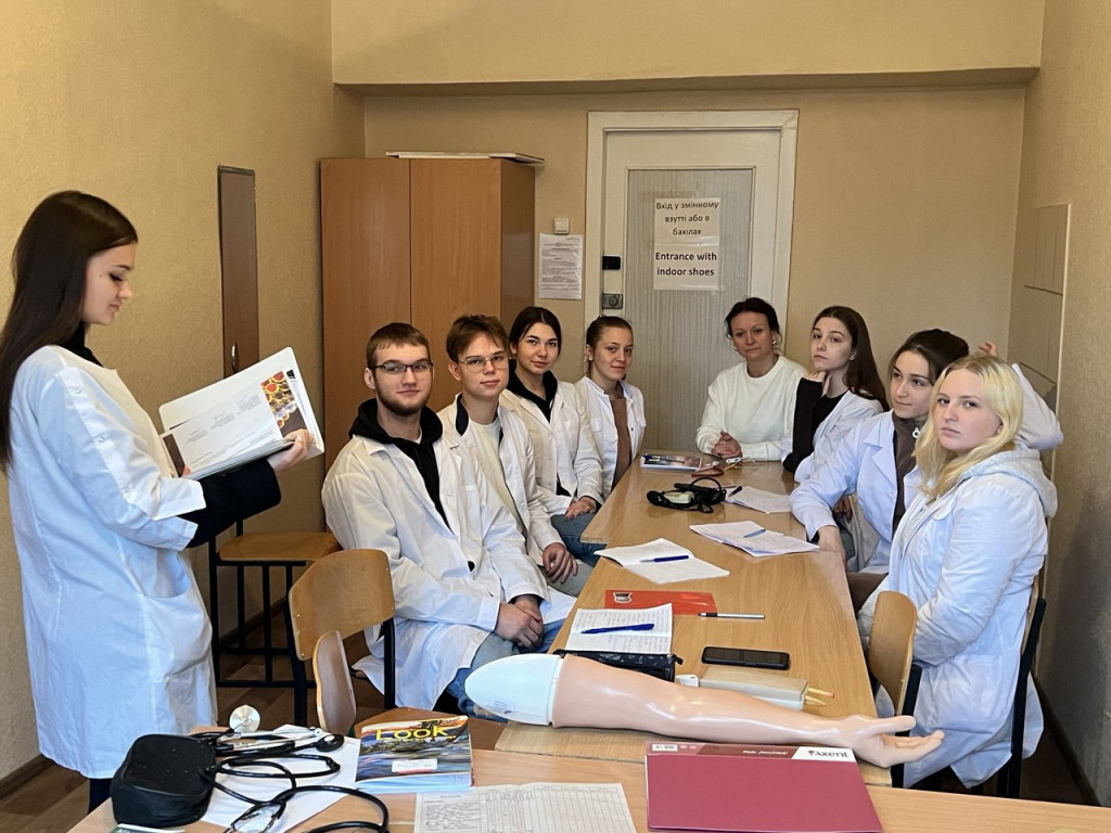 6 грудня — День вшанування пам’яті студенток, розстріляних у Монреалі